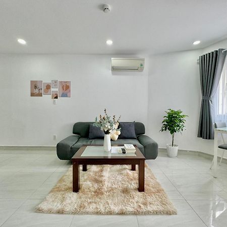Tan Son Nhat Airport Apartment By Sabay Ho Chi Minh-stad Buitenkant foto